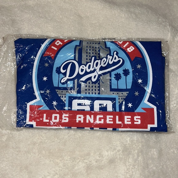 Authentic LA Dodgers Swag - Dodgers Apron - Picture 3 of 4